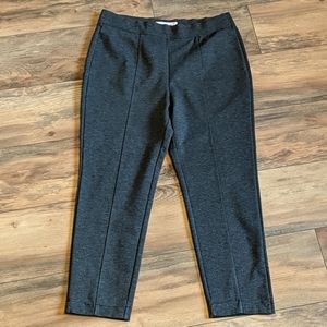 Croft& Barrow black/Gray pants, Large Short